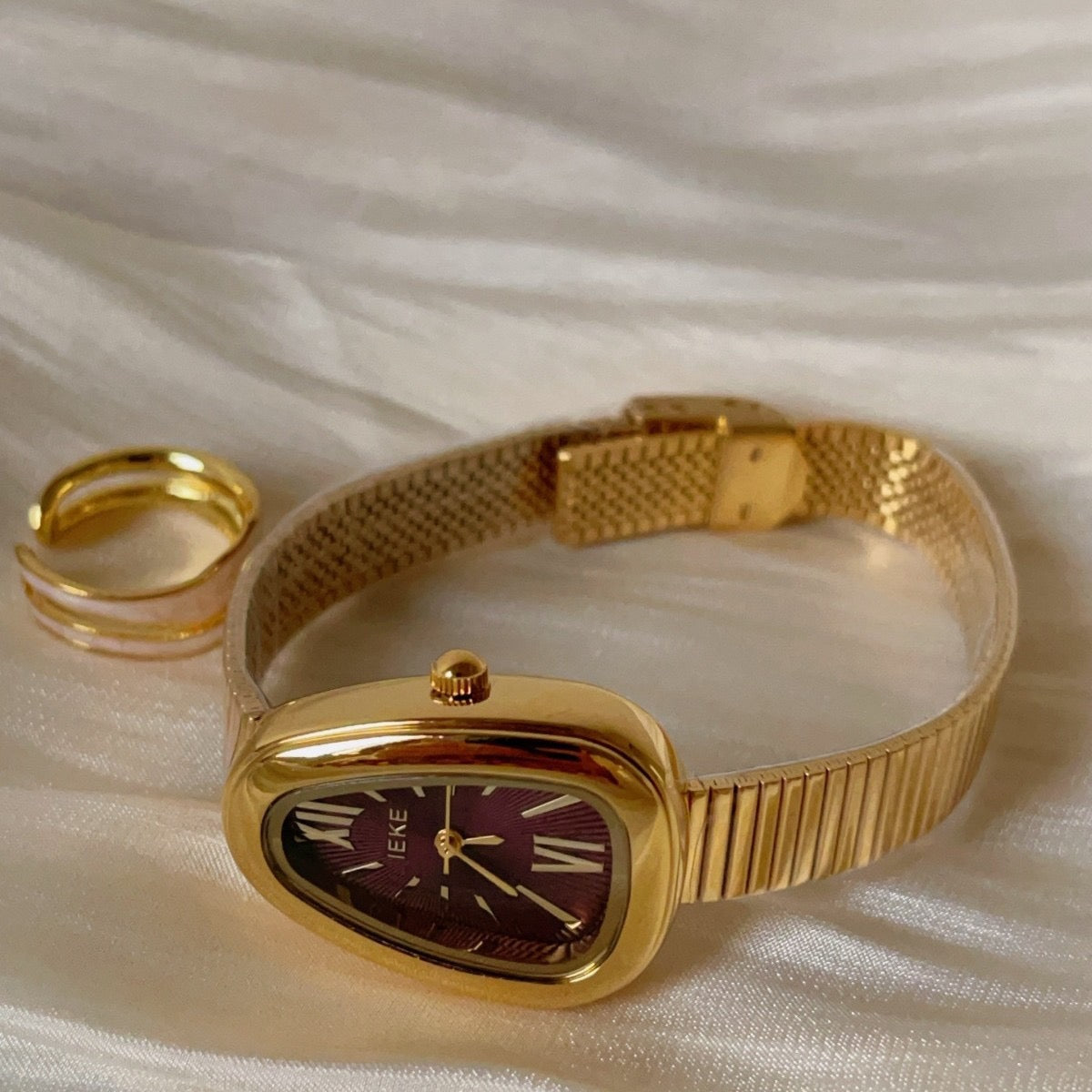 Gilt Teardrop Glam Quartz Watch